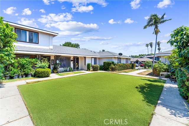 3049 Topaz Lane, Fullerton CA: https://media.crmls.org/medias/fcb8bdcd-7c9e-4243-8617-b60b7b96d191.jpg