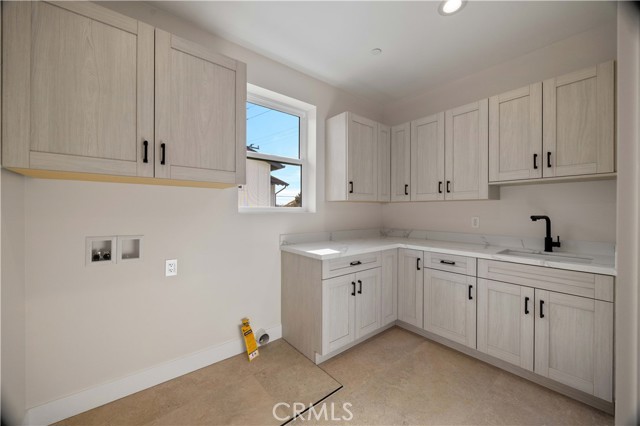 Detail Gallery Image 29 of 47 For 2100 Harriman Ln, Redondo Beach,  CA 90278 - 5 Beds | 4/1 Baths