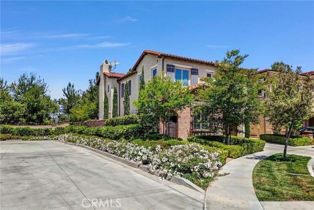 Detail Gallery Image 2 of 67 For 135 Bridle Path, Irvine,  CA 92602 - 4 Beds | 4/1 Baths