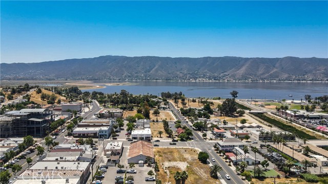 120 W Heald Avenue, Lake Elsinore CA: https://media.crmls.org/medias/fcb9e890-faf9-406d-85ed-3cf9858c9d6e.jpg