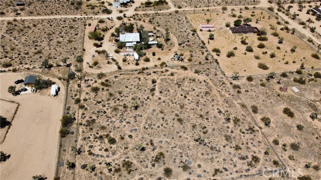 Detail Gallery Image 4 of 47 For 2975 La Habra Ave, Yucca Valley,  CA 92284 - 3 Beds | 2 Baths