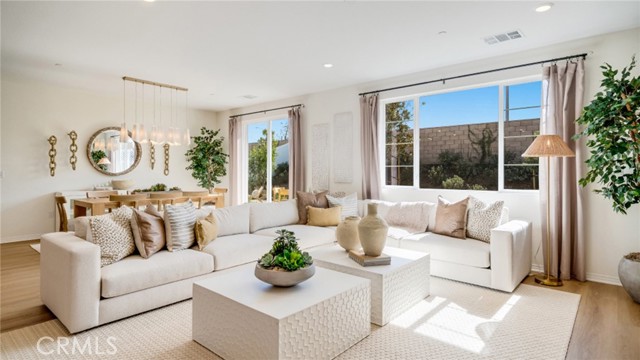 Detail Gallery Image 6 of 21 For 366 Sea Bright Rd, Perris,  CA 92570 - 4 Beds | 2 Baths