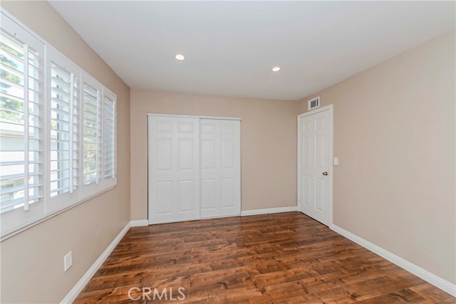 13548 VILLAGE DR #3/4, Cerritos CA: https://media.crmls.org/medias/fcbb3e51-b88d-4fa1-9165-20e6b52a9409.jpg