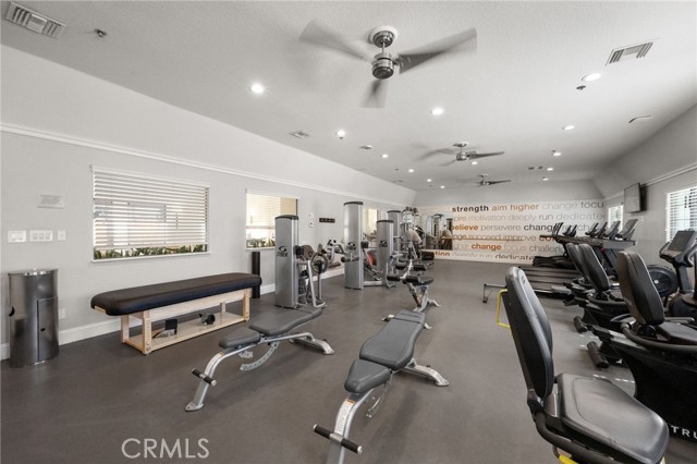 24217 Corte Cordoba, Murrieta CA: https://media.crmls.org/medias/fcbb5dd9-c06c-4ee9-8b26-0f2484a594d3.jpg