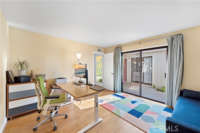 1414 Morningside Drive, Laguna Beach CA: https://media.crmls.org/medias/fcbb72fa-9e1e-41d2-9b31-2e8f6c56181a.jpg
