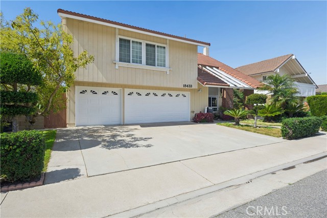 Detail Gallery Image 44 of 58 For 18433 Santa Belinda, Fountain Valley,  CA 92708 - 5 Beds | 3/1 Baths