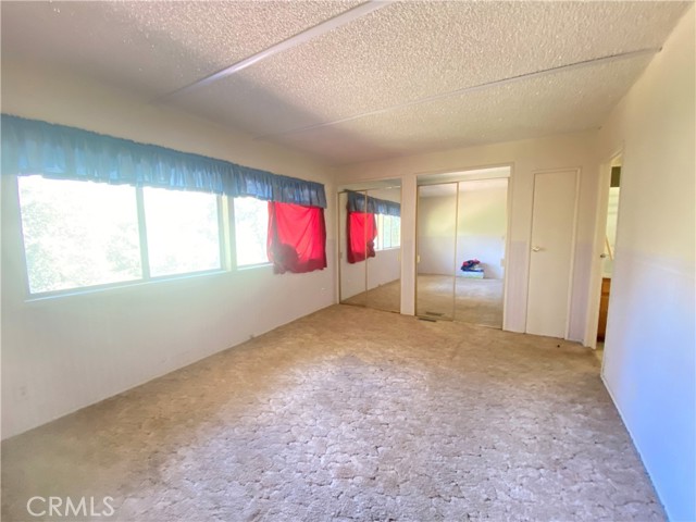 Detail Gallery Image 13 of 26 For 40842 Jean Rd, Oakhurst,  CA 93644 - 2 Beds | 2 Baths