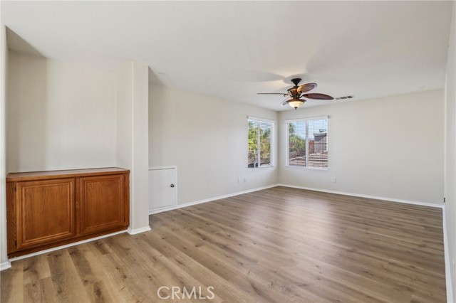 32684 Salvia Circle, Winchester CA: https://media.crmls.org/medias/fcbcfbef-21e4-4da5-8d1c-b9e1db4ad394.jpg