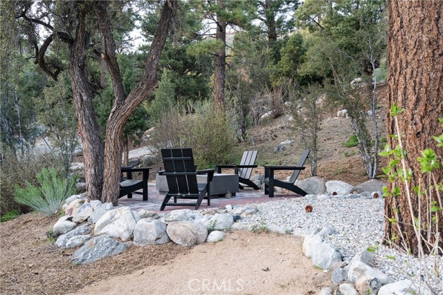 Detail Gallery Image 32 of 36 For 1132 Mount Shasta Rd, Big Bear City,  CA 92314 - 4 Beds | 2 Baths