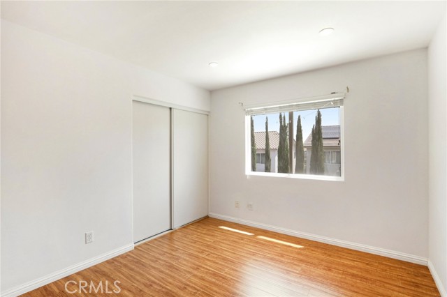 27220 Sterling Grove Lane, Canyon Country CA: https://media.crmls.org/medias/fcbe1bc6-f513-429c-a08a-d5f86c678808.jpg