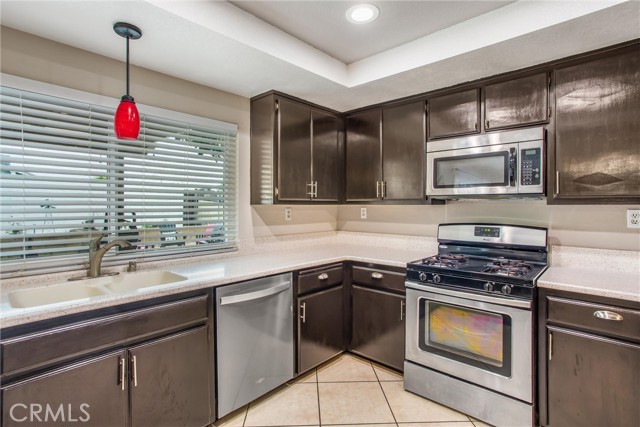 6967 Mountain Avenue, Highland CA: https://media.crmls.org/medias/fcbe365c-d79e-4744-9d4d-9565f00cbbed.jpg