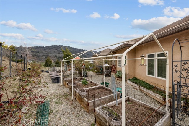 Detail Gallery Image 37 of 75 For 26551 Cumberland Rd, Tehachapi,  CA 93561 - 5 Beds | 6/1 Baths