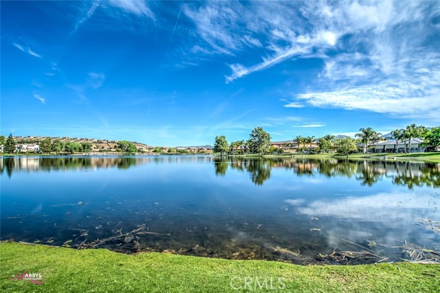 Detail Gallery Image 3 of 53 For 14902 Colonia De Las Rosas, Bakersfield,  CA 93306 - 3 Beds | 2 Baths