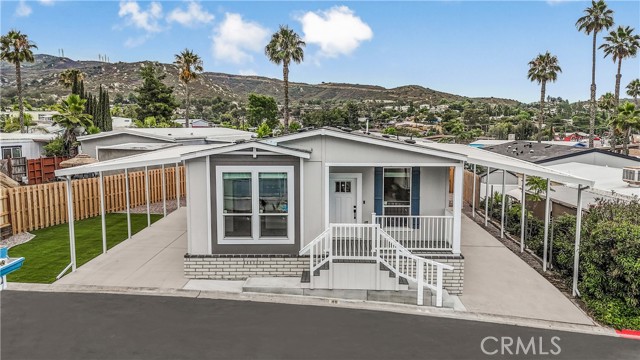 13450 Highway 8 Business, Lakeside CA: https://media.crmls.org/medias/fcbf59ea-67b4-439c-a9a4-a9a294cb91c8.jpg