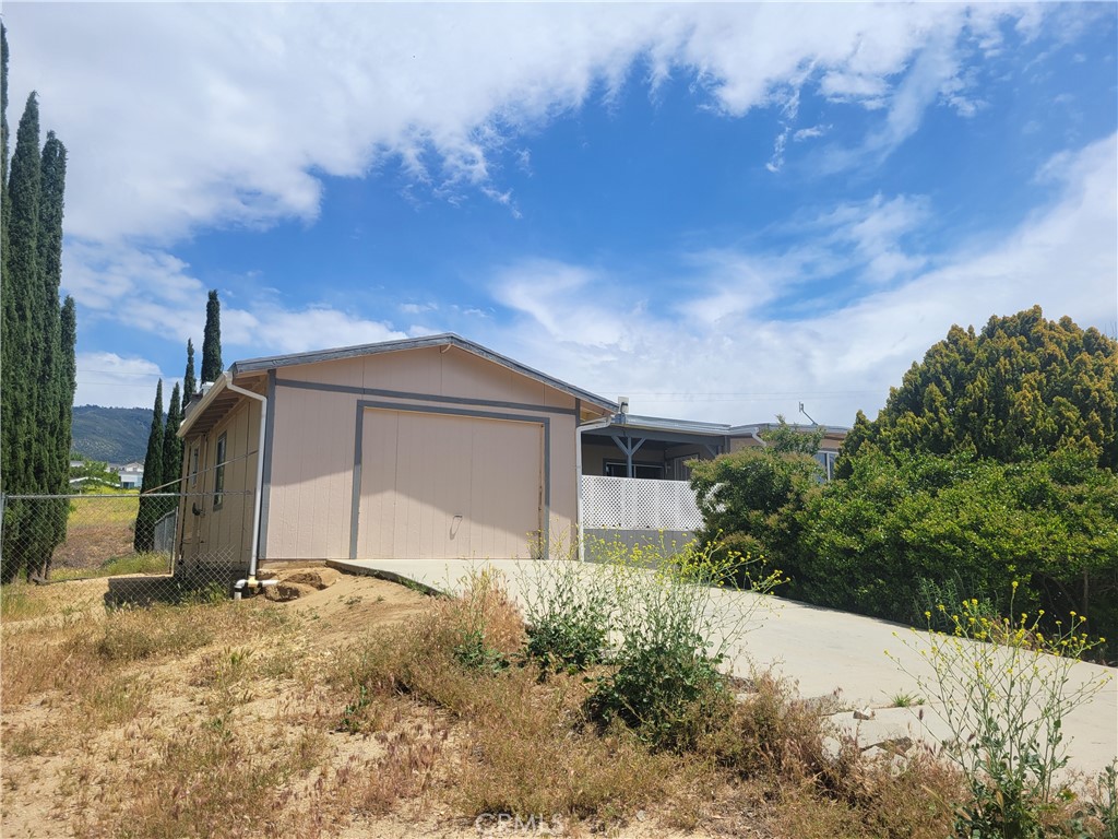 56400 Lubo Trail