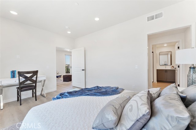 Detail Gallery Image 10 of 50 For 4064 E Live Oak Ave #208,  Arcadia,  CA 91006 - 2 Beds | 2 Baths