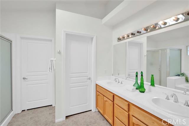 11246 Pleasant Hills Drive, Apple Valley CA: https://media.crmls.org/medias/fcbff60a-a65c-472c-9f9f-301e85345a59.jpg