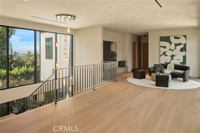 16093 Royal Oak Road photo 55