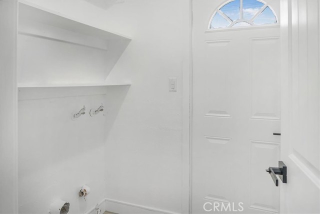 Detail Gallery Image 35 of 68 For 16101 Lassen St, North Hills,  CA 91343 - 3 Beds | 2 Baths