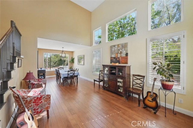 23405 Winslow Place, Valencia CA: https://media.crmls.org/medias/fcc38397-4dd7-4334-b6fb-bf076b27fb52.jpg