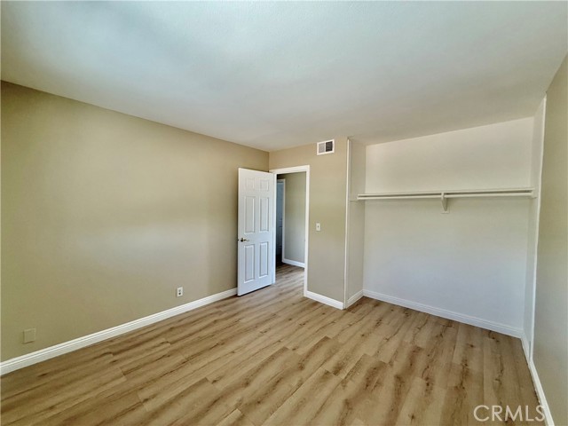 Detail Gallery Image 2 of 14 For 1341 S Pembrooke #B,  Anaheim,  CA 92804 - 1 Beds | 1 Baths