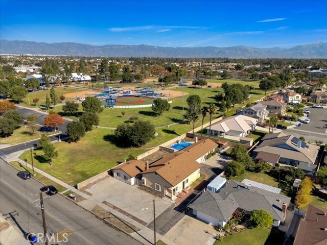 Detail Gallery Image 46 of 56 For 9607 Cypress, Fontana,  CA 92335 - 5 Beds | 5 Baths