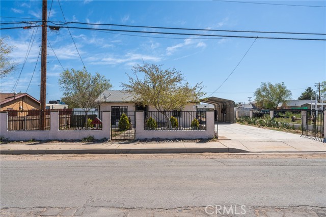 Detail Gallery Image 6 of 6 For 18335 Pearmain St, Adelanto,  CA 92301 - 1 Beds | 1 Baths