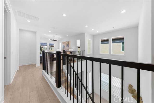 131 Bear Leaf Drive, Lake Forest CA: https://media.crmls.org/medias/fcc3e75d-5987-4a0d-b7e3-7c0b8d8bb12d.jpg