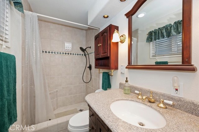 815 Chamois, Crestline, CA 92325