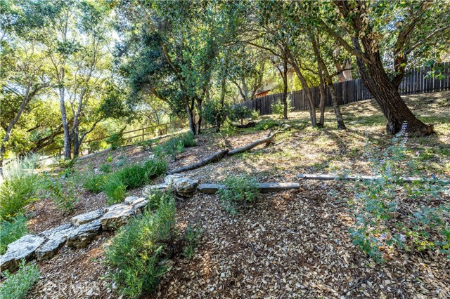 7900 San Clemente Avenue, Atascadero CA: https://media.crmls.org/medias/fcc5b72b-e7f5-4337-9922-c5710f9067c6.jpg