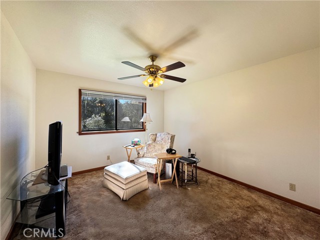 Detail Gallery Image 9 of 75 For 1800 Boonville Rd, Ukiah,  CA 95482 - 5 Beds | 4/1 Baths