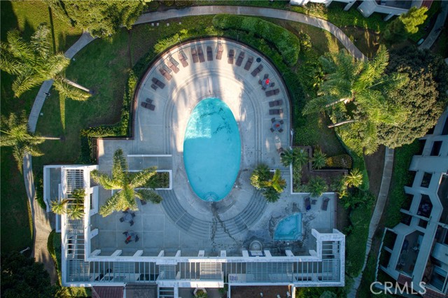 Detail Gallery Image 27 of 38 For 17202 Corbina Ln #205,  Huntington Beach,  CA 92649 - 1 Beds | 1 Baths