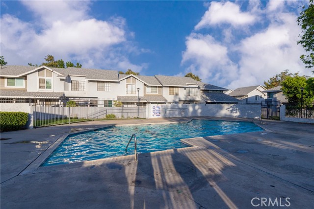 Detail Gallery Image 31 of 32 For 1380 W 48th St #30,  San Bernardino,  CA 92407 - 3 Beds | 2/1 Baths