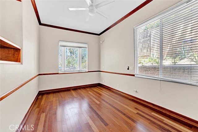 23261 Castle Rock, Mission Viejo CA: https://media.crmls.org/medias/fcc801b9-f2f4-443d-a89d-27064c5a5cf1.jpg