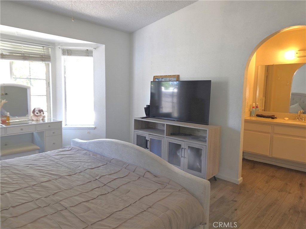 MLS #IG25248334 image #18