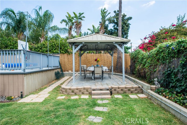 9602 Gierson, Chatsworth CA: https://media.crmls.org/medias/fcc81e70-2465-40b7-b0e0-4e20b7c911eb.jpg