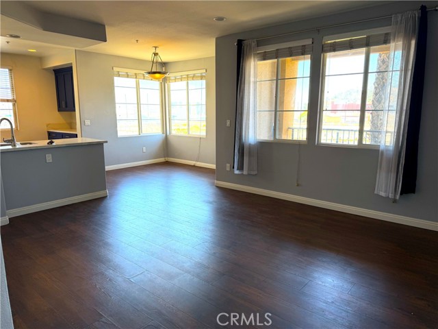 Front Image Thumbnail for CRMB26152639