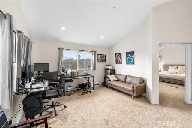 939 Via Camino, Wilmington CA: https://media.crmls.org/medias/fcc942b2-7a19-4967-b46a-4f99708623c6.jpg