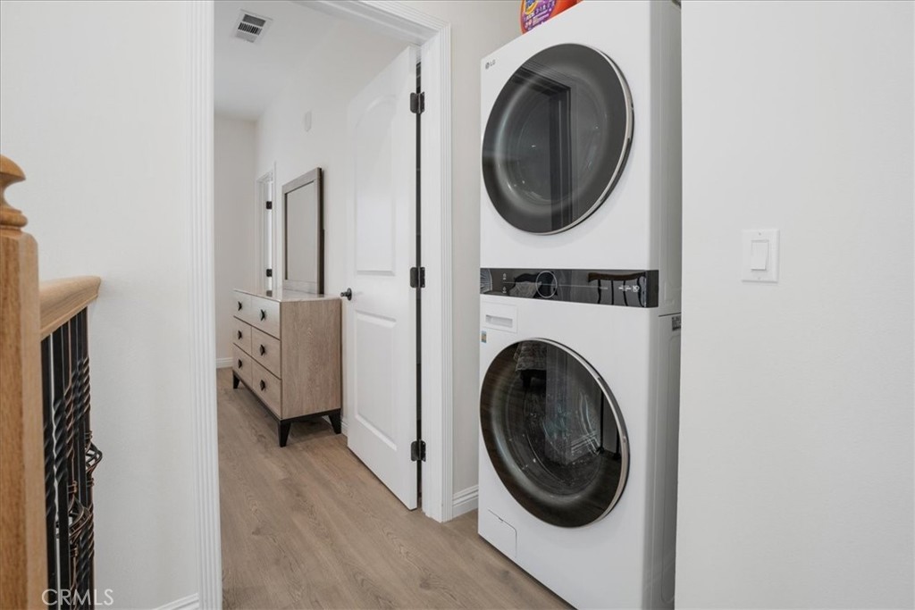 MLS #WS25195317 image #12