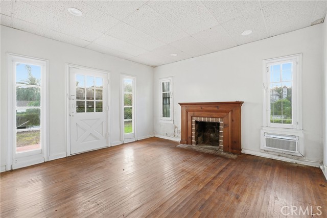 Detail Gallery Image 12 of 32 For 929 Descanso Dr, La Canada Flintridge,  CA 91011 - 3 Beds | 2 Baths