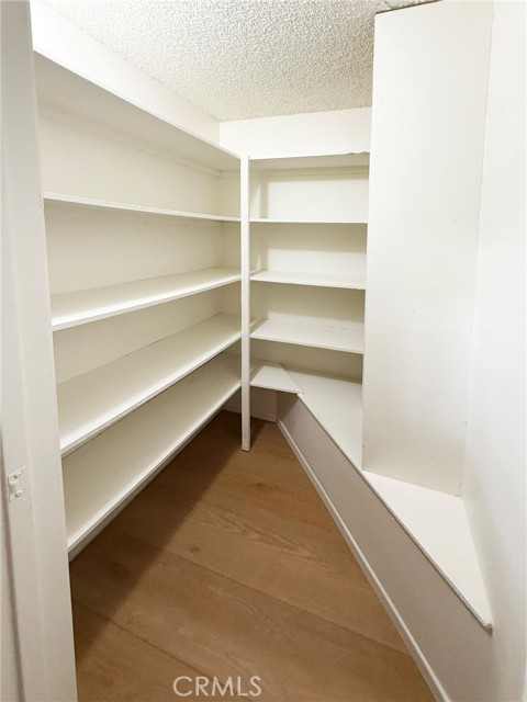 Detail Gallery Image 14 of 37 For 18301 Patterson Lane #3,  Huntington Beach,  CA 92646 - 2 Beds | 1/1 Baths