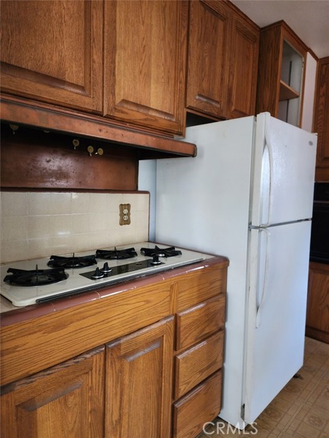 Detail Gallery Image 6 of 23 For 2443 Roxbury, San Bernardino,  CA 92404 - 3 Beds | 1 Baths