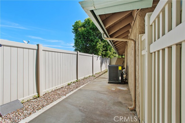 Image 38 of 41 For 1451 Trenton Drive