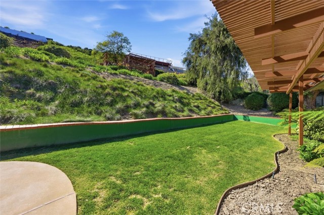 Detail Gallery Image 21 of 39 For 27025 Silver Moon Ln, Rancho Palos Verdes,  CA 90275 - 4 Beds | 3 Baths