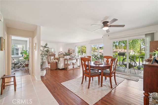 Detail Gallery Image 9 of 33 For 2402 via Mariposa 1e,  Laguna Woods,  CA 92637 - 2 Beds | 2 Baths