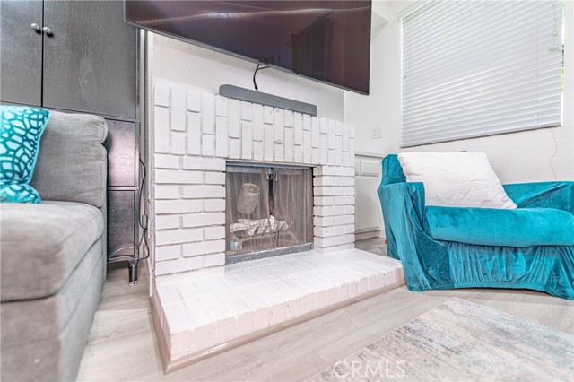 Image 6 of 26 For 600 Brea Boulevard 47