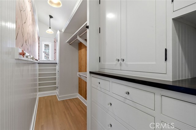 404 17th Street, Manhattan Beach, California 90266, 3 Bedrooms Bedrooms, ,2 BathroomsBathrooms,Residential,Sold,17th,SB21090546