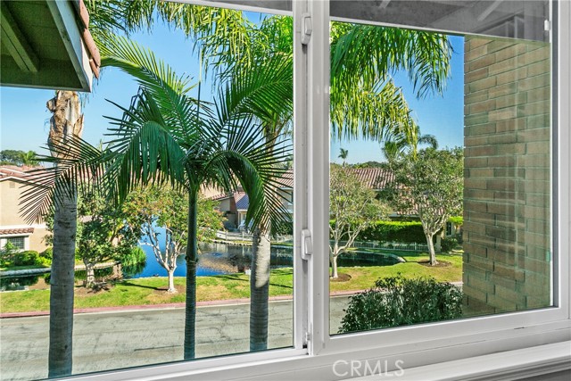 Detail Gallery Image 9 of 31 For 21066 Poolside, Huntington Beach,  CA 92648 - 2 Beds | 2/1 Baths
