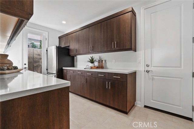 Detail Gallery Image 22 of 65 For 5567 Heritage Oak Dr, Lake Forest,  CA 92679 - 4 Beds | 3/1 Baths