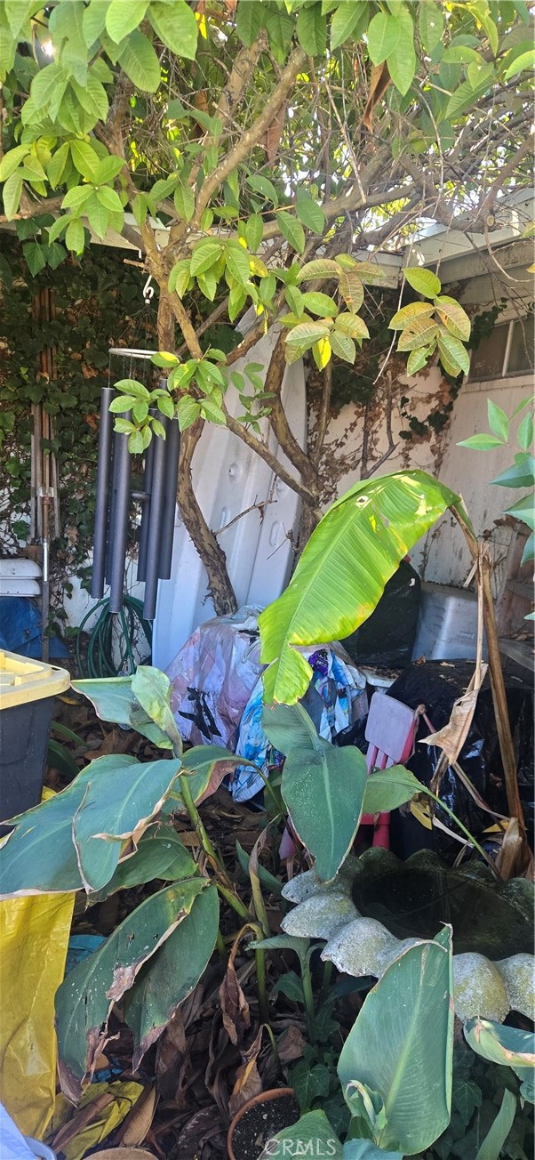 4527 Kickapoo Court, San Diego CA: https://media.crmls.org/medias/fcd10702-aade-4178-a495-b3d7943b0670.jpg